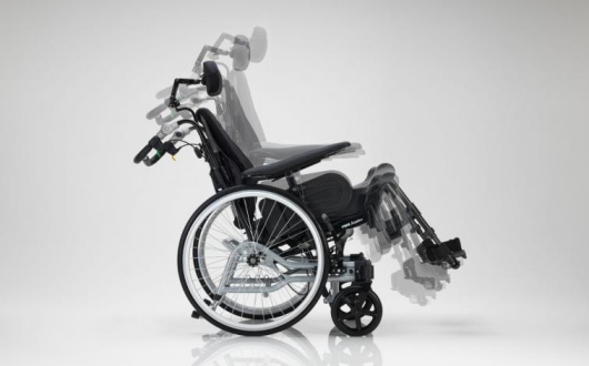 Wheelchair tilting feature