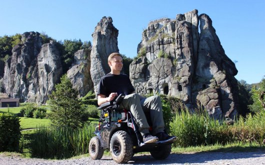 Man using Optimus 2 outdoors